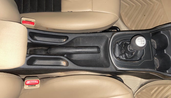 2015 Honda City 1.5L I-VTEC SV, Petrol, Manual, 82,525 km, Gear Lever