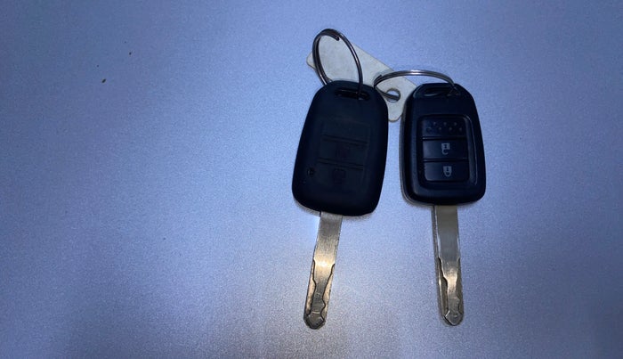 2015 Honda City 1.5L I-VTEC SV, Petrol, Manual, 82,525 km, Key Close Up