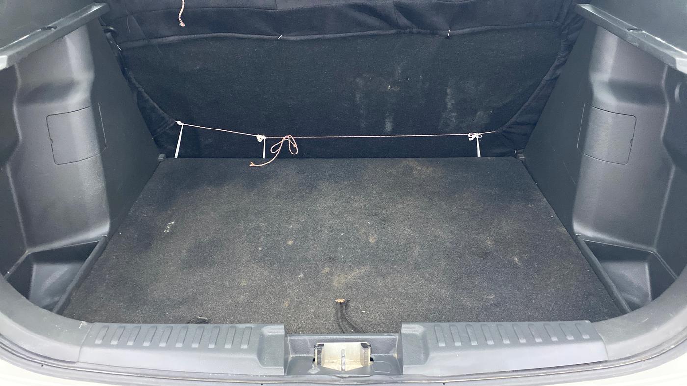 2016 Maruti Vitara Brezza VDI OPT, Diesel, Manual, 1,10,954 km, Boot Inside View