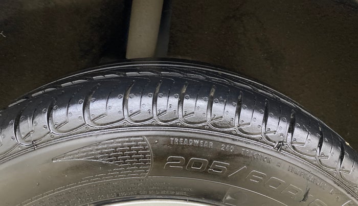 2019 Ford Ecosport TREND + 1.5L PETROL AT, Petrol, Automatic, 40,712 km, Right Rear Tyre Tread