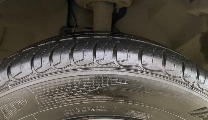 2019 Ford Ecosport TREND + 1.5L PETROL AT, Petrol, Automatic, 40,712 km, Right Front Tyre Tread