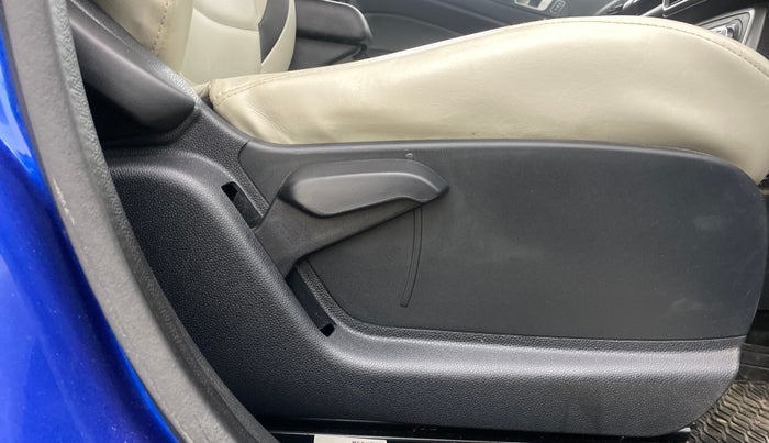 2019 Ford Ecosport TREND + 1.5L PETROL AT, Petrol, Automatic, 40,712 km, Driver Side Adjustment Panel