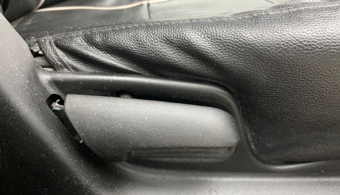 2017 Maruti Swift LXI (O), Petrol, Manual, 73,534 km, Driver Side Adjustment Panel