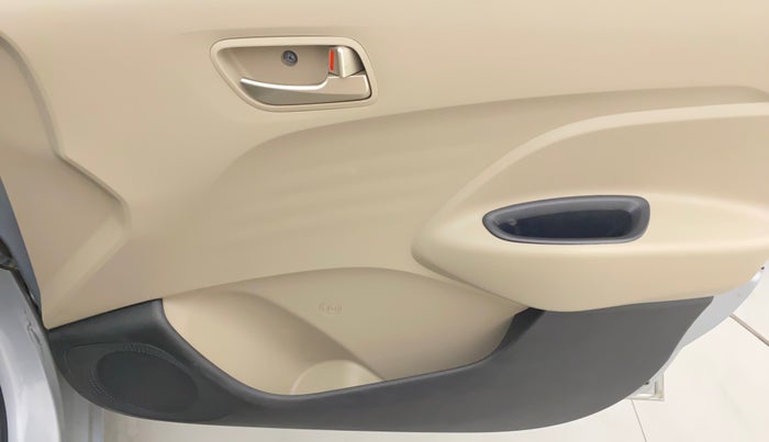 2019 Hyundai NEW SANTRO SPORTZ AMT, Petrol, Automatic, 70,204 km, Driver Side Door Panels Control