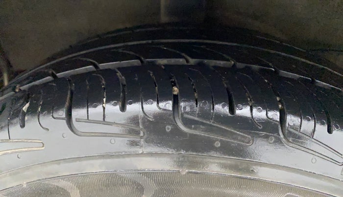 2019 Hyundai NEW SANTRO SPORTZ AMT, Petrol, Automatic, 70,204 km, Right Rear Tyre Tread