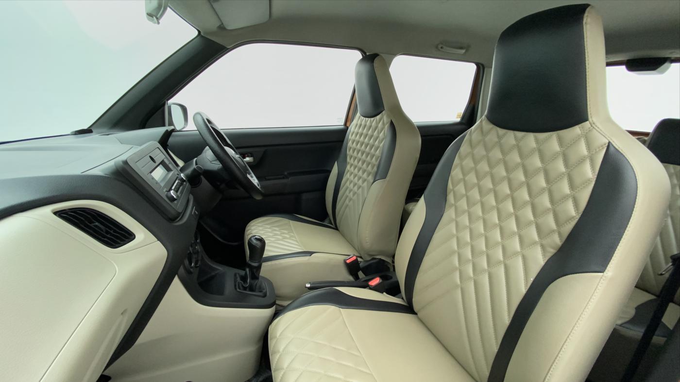 2019 Maruti New Wagon-R VXI 1.2L, Petrol, Manual, 41,292 km, Right Side Front Door Cabin