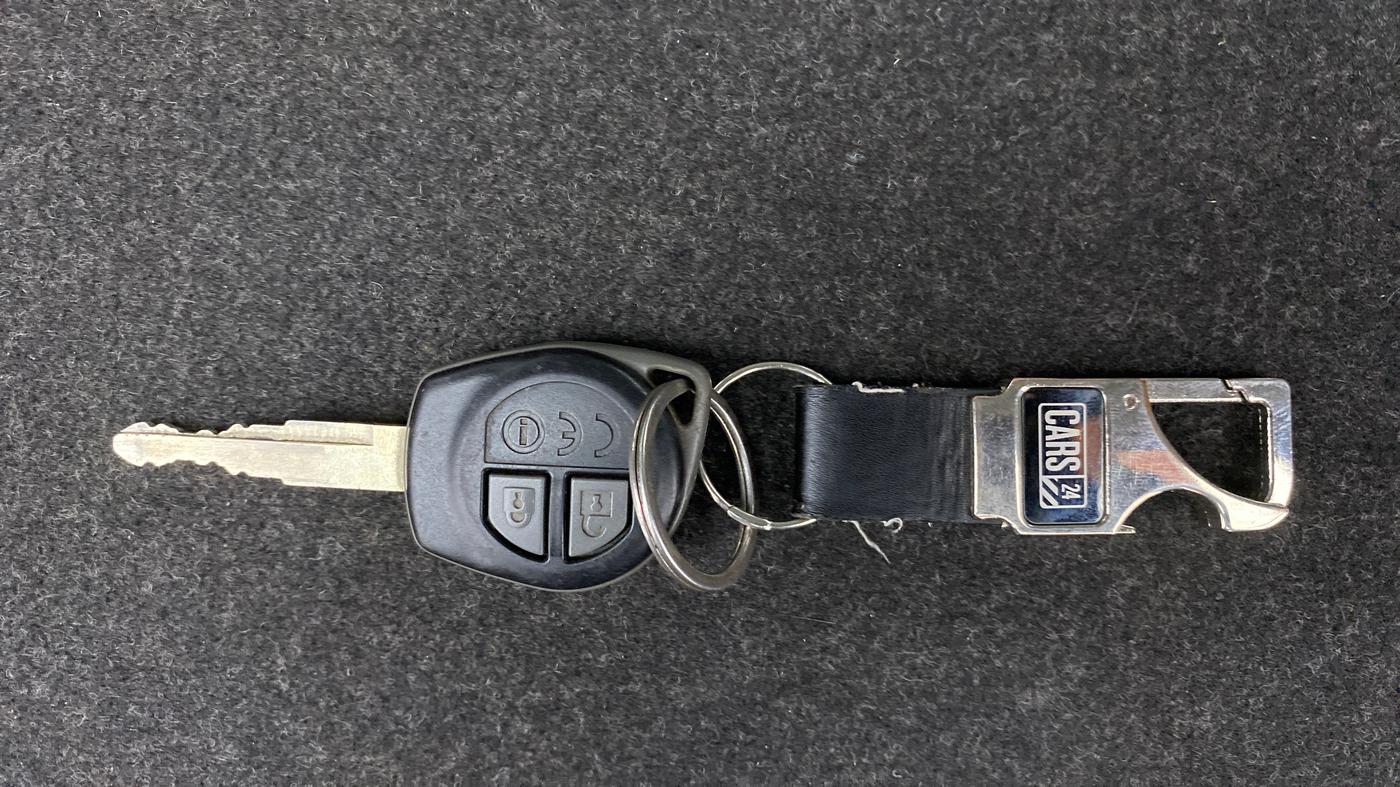 2019 Maruti New Wagon-R VXI 1.2L, Petrol, Manual, 41,292 km, Key Close Up