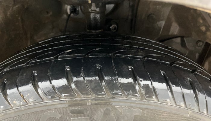 2020 Honda Amaze 1.2L I-VTEC V, Petrol, Manual, 61,244 km, Right Front Tyre Tread