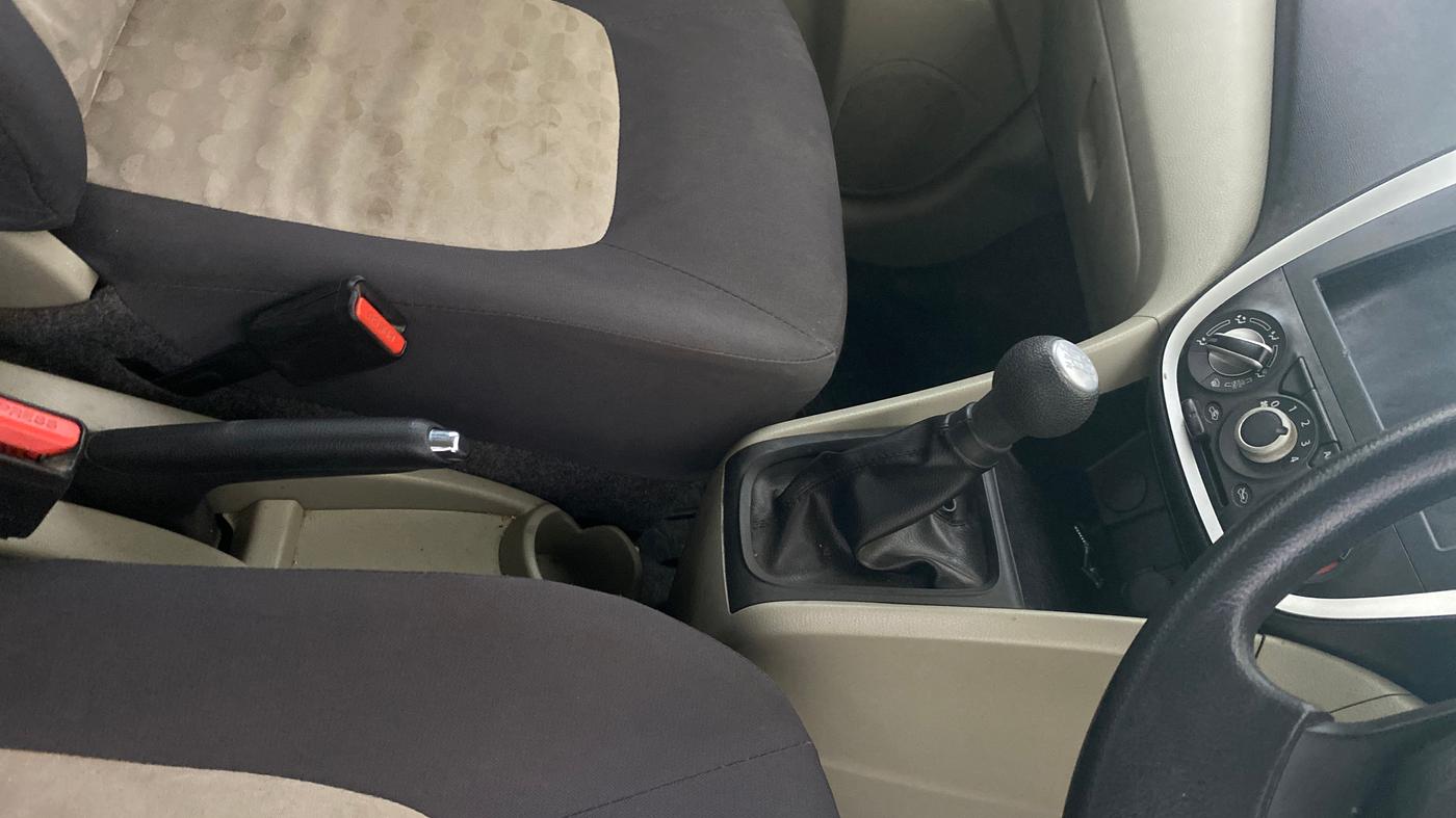 2017 Maruti Celerio VXI, Petrol, Manual, 55,522 km, Gear Lever