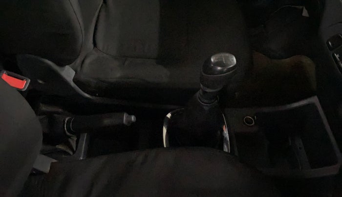 2016 Renault Kwid RXT 0.8, Petrol, Manual, 38,431 km, Gear Lever