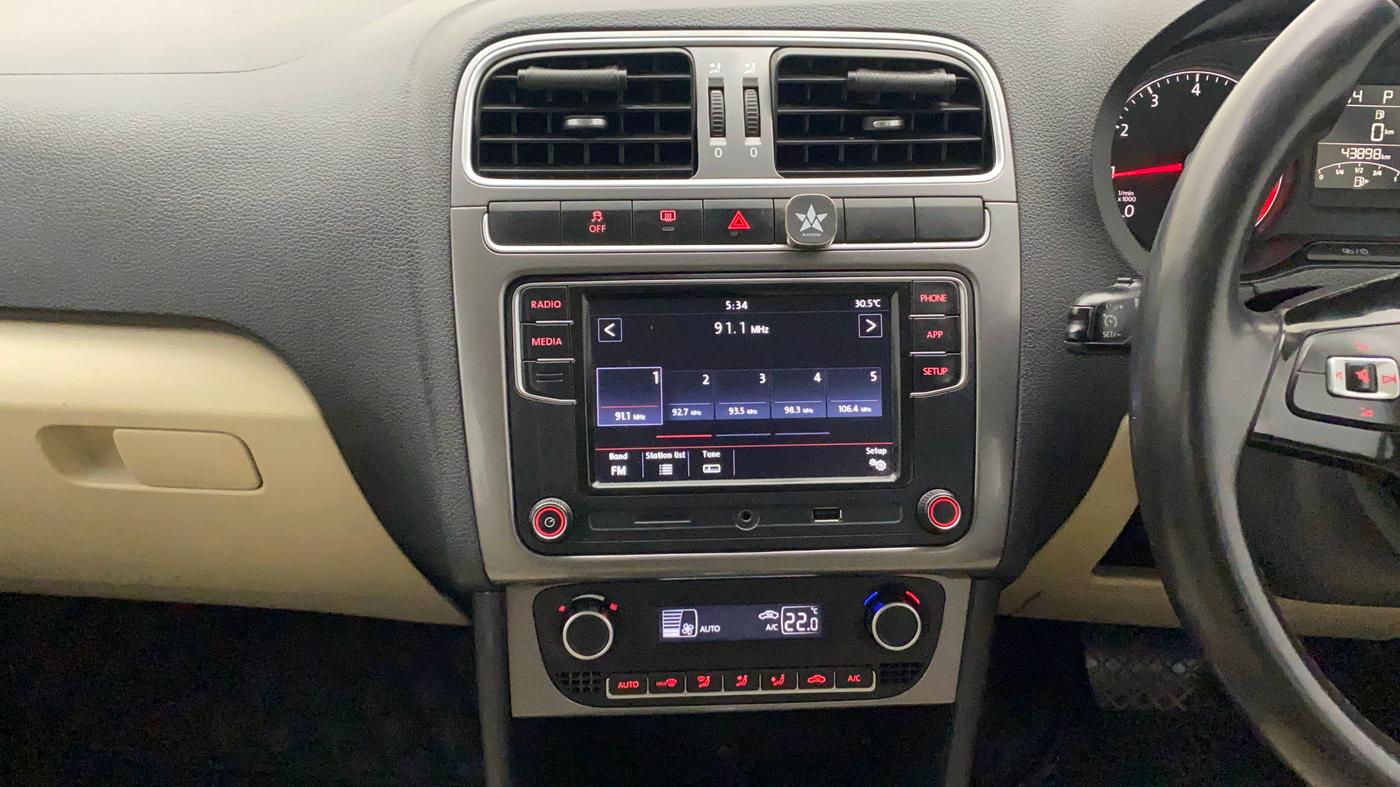 2019 Volkswagen Vento HIGHLINE PLUS 1.2 AT, Petrol, Automatic, 44,406 km, Air Conditioner