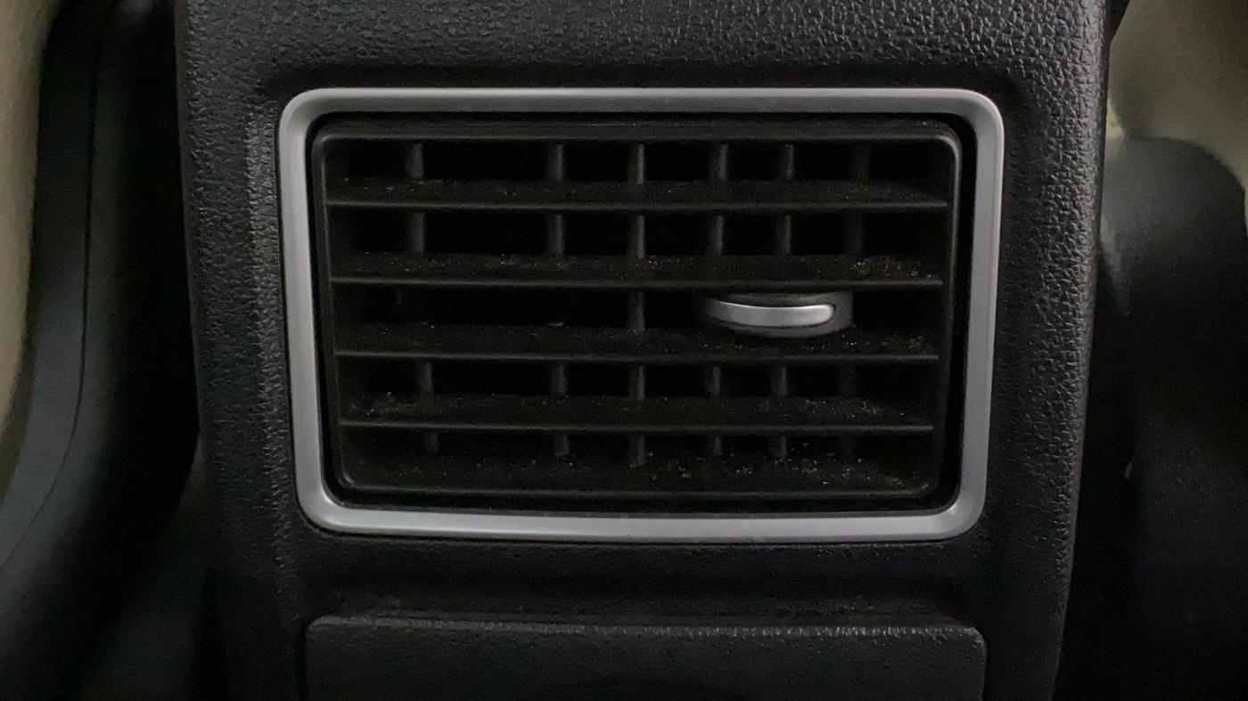 2019 Volkswagen Vento HIGHLINE PLUS 1.2 AT, Petrol, Automatic, 44,406 km, Rear AC Vents
