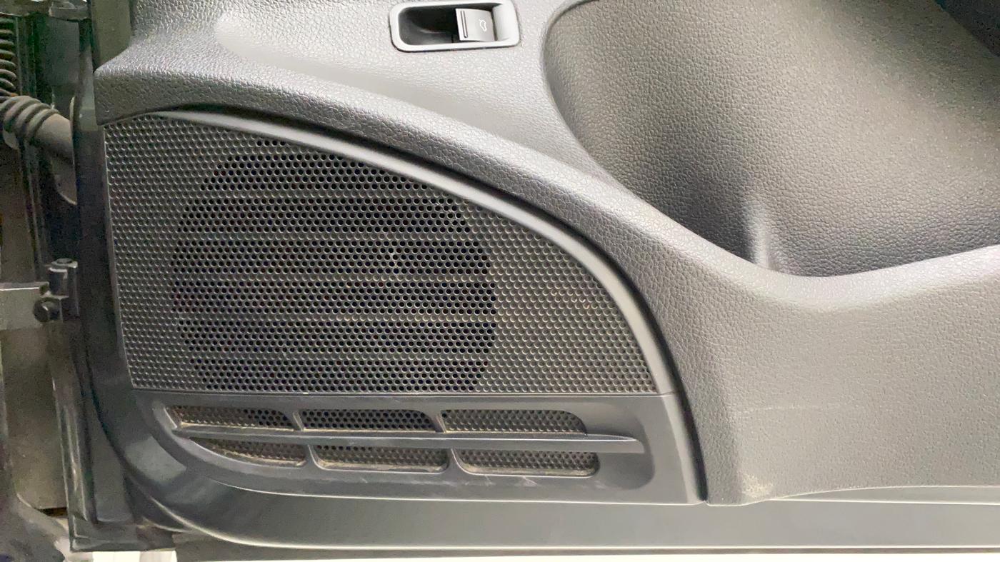 2019 Volkswagen Vento HIGHLINE PLUS 1.2 AT, Petrol, Automatic, 44,406 km, Speaker