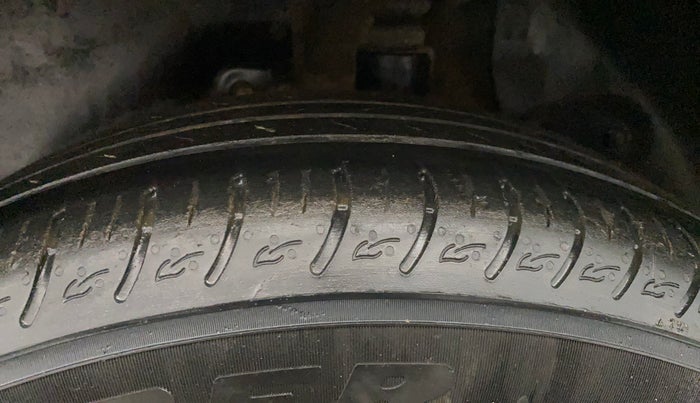 2019 Hyundai Creta SX 1.6 PETROL, Petrol, Manual, 1,14,867 km, Left Rear Tyre Tread