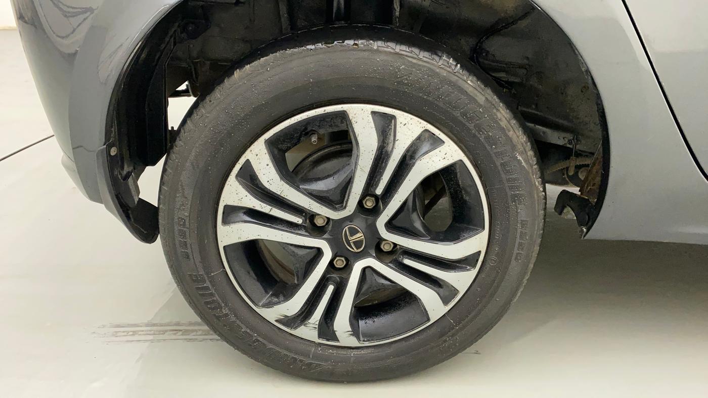 2022 Tata Tiago XT CNG, CNG, Manual, 36,108 km, Right Rear Wheel