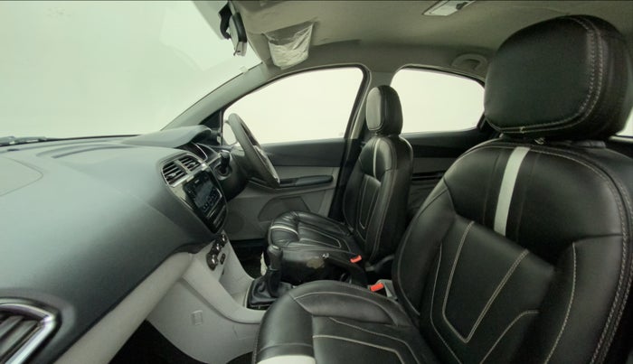 2022 Tata Tiago XT CNG, CNG, Manual, 36,108 km, Right Side Front Door Cabin