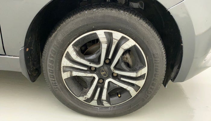 2022 Tata Tiago XT CNG, CNG, Manual, 36,108 km, Right Front Wheel