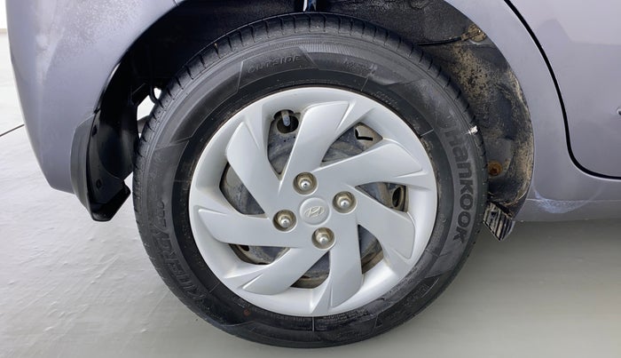 2019 Hyundai NEW SANTRO SPORTZ CNG, CNG, Manual, 31,316 km, Right Rear Wheel