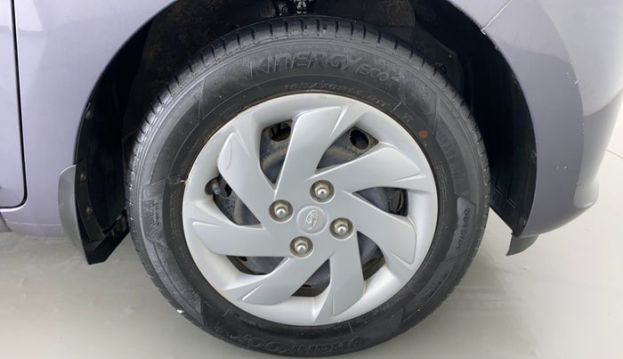 2019 Hyundai NEW SANTRO SPORTZ CNG, CNG, Manual, 31,316 km, Right Front Wheel