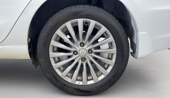 2015 Maruti Ciaz ZXI+, Petrol, Manual, 89,742 km, Left Rear Wheel