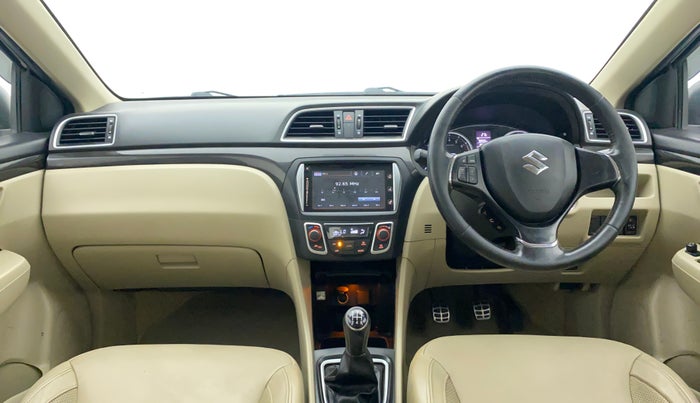 2015 Maruti Ciaz ZXI+, Petrol, Manual, 89,742 km, Dashboard