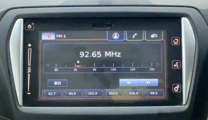 2015 Maruti Ciaz ZXI+, Petrol, Manual, 89,742 km, Infotainment System