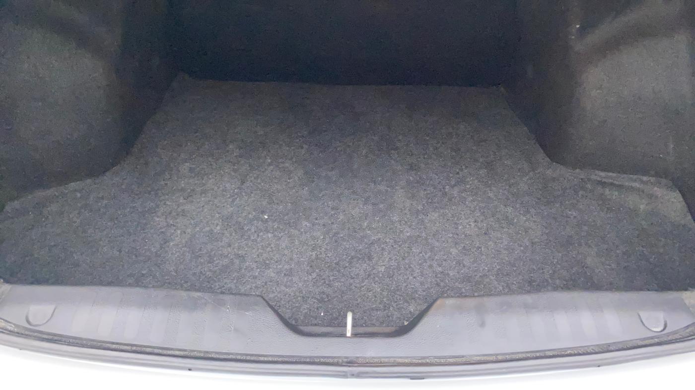 2015 Maruti Ciaz ZXI+, Petrol, Manual, 89,742 km, Boot Inside