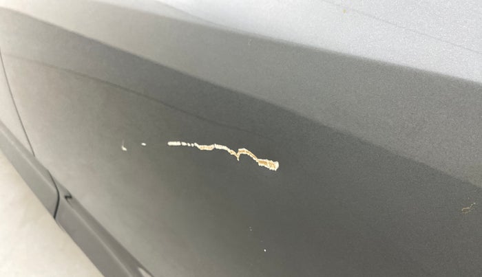 2020 Tata ALTROZ XZ 1.2, Petrol, Manual, 22,143 km, Rear left door - Minor scratches