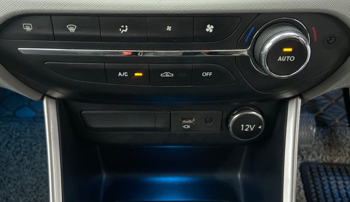 2020 Tata ALTROZ XZ 1.2, Petrol, Manual, 22,143 km, Automatic Climate Control