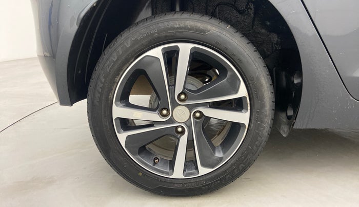 2020 Tata ALTROZ XZ 1.2, Petrol, Manual, 22,143 km, Right Rear Wheel