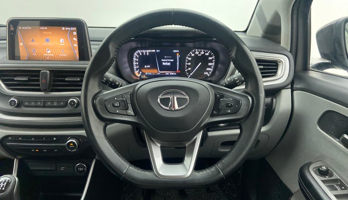 2020 Tata ALTROZ XZ 1.2, Petrol, Manual, 22,143 km, Steering Wheel Close Up