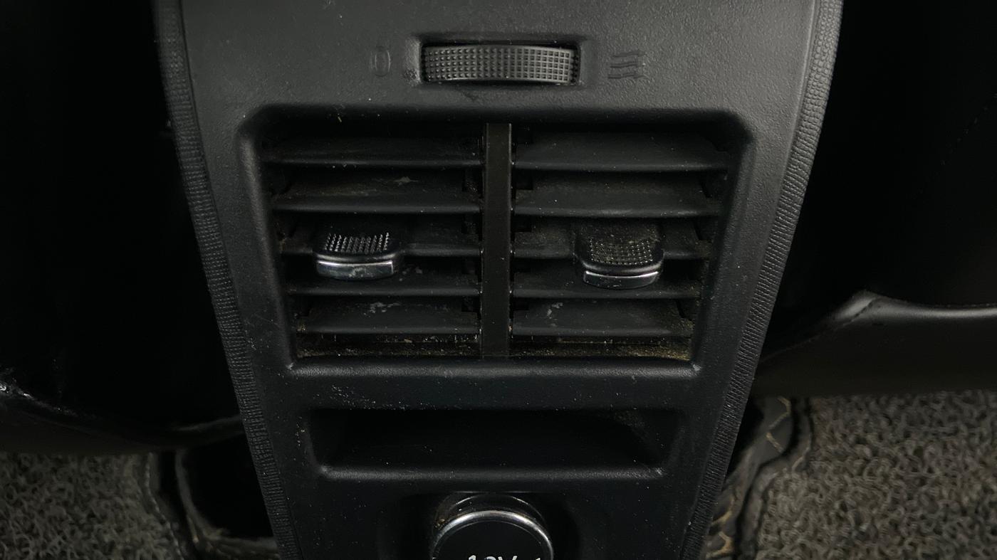 2020 Tata ALTROZ XZ 1.2, Petrol, Manual, 22,143 km, Rear AC Vents
