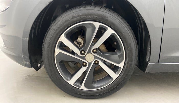 2020 Tata ALTROZ XZ 1.2, Petrol, Manual, 22,143 km, Left Front Wheel