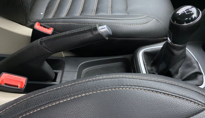 2014 Volkswagen Polo HIGHLINE1.2L PETROL, Petrol, Manual, 33,017 km, Gear Lever