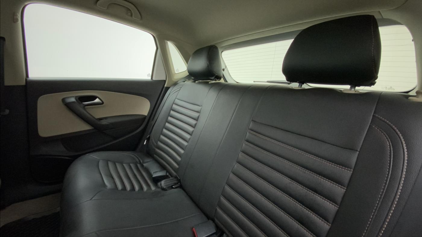 2014 Volkswagen Polo HIGHLINE1.2L PETROL, Petrol, Manual, 33,017 km, Right Side Rear Door Cabin