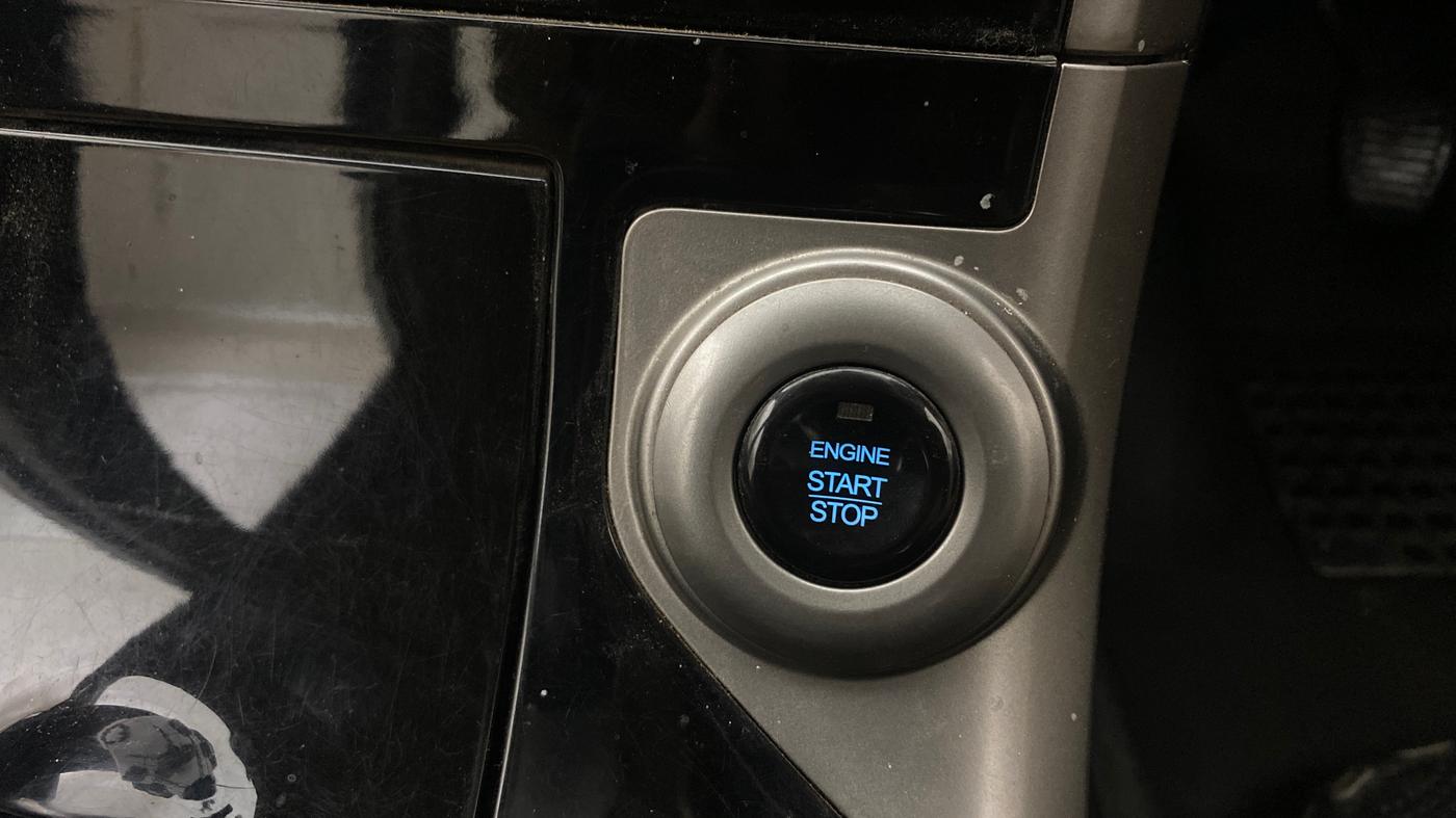 2019 Mahindra XUV500 W7, Diesel, Manual, 94,736 km, Keyless Start/ Stop Button