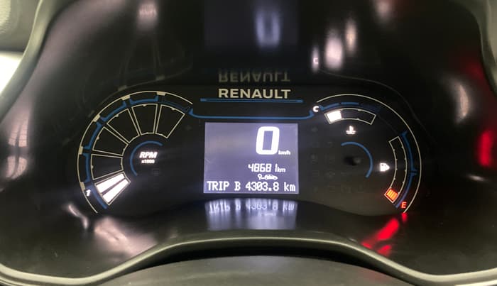2021 Renault TRIBER RXZ, Petrol, Manual, 48,680 km, Odometer Image