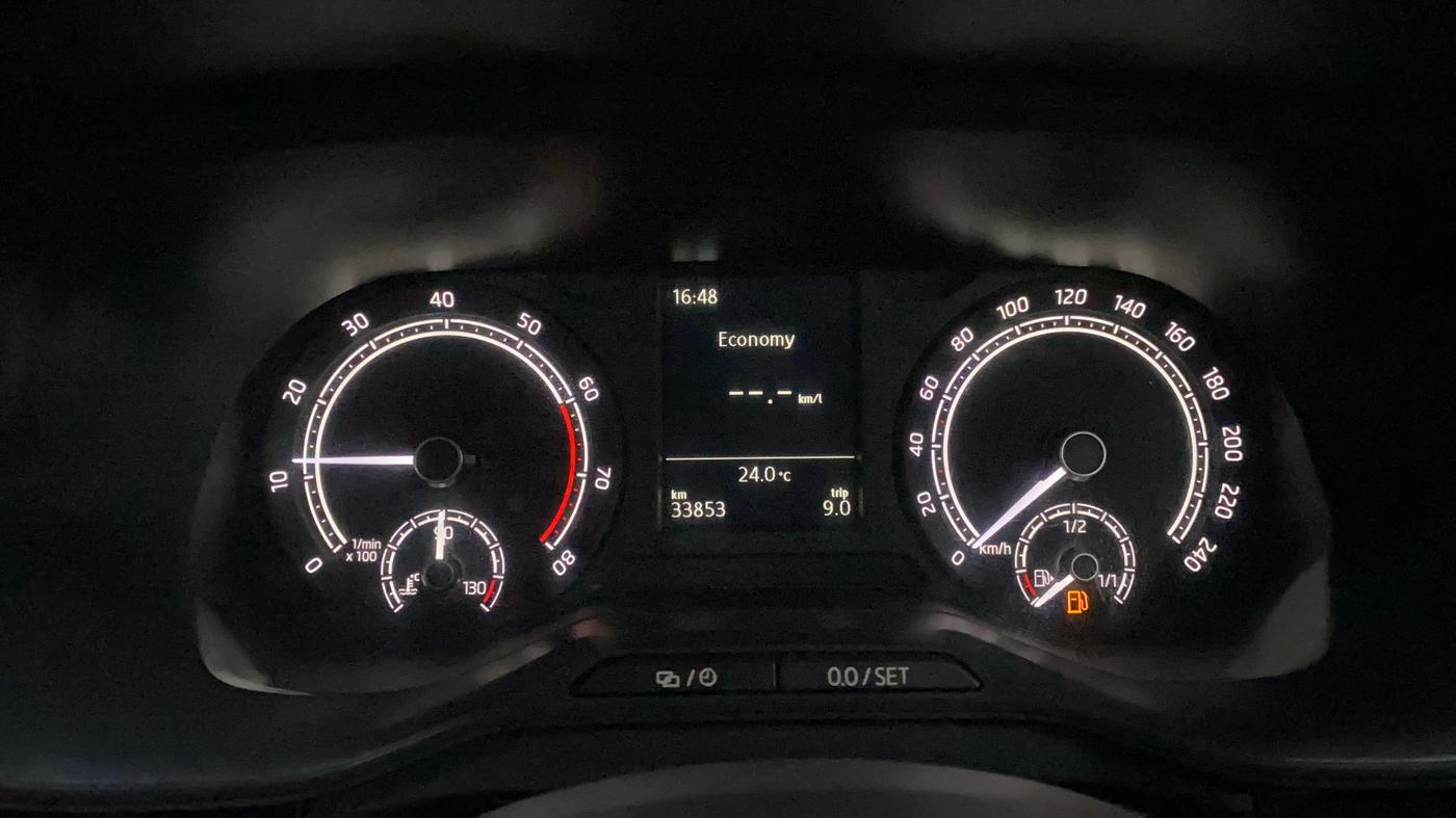 2022 Skoda KUSHAQ STYLE 1.0L TSI MT, Petrol, Manual, 33,762 km, Odometer Image