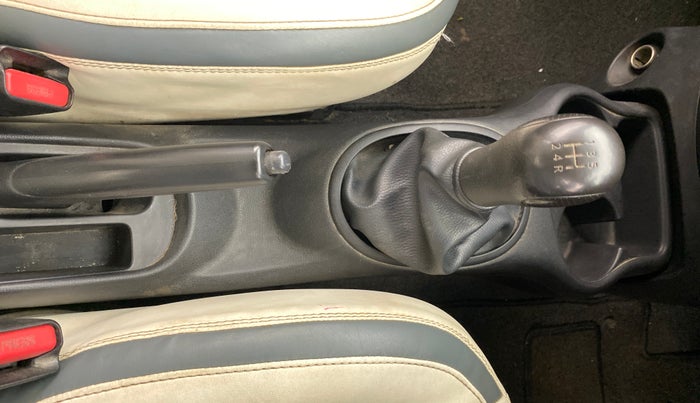 2014 Nissan Micra Active XV, Petrol, Manual, 76,464 km, Gear Lever