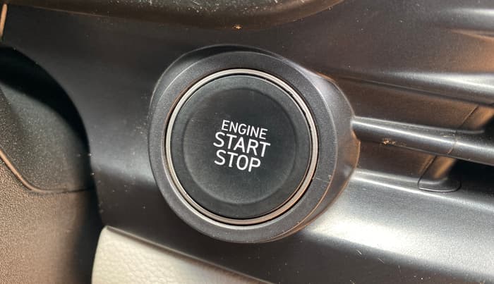 2023 Hyundai NEW I20 ASTA (O) 1.2 MT, Petrol, Manual, 34,136 km, Keyless Start/ Stop Button