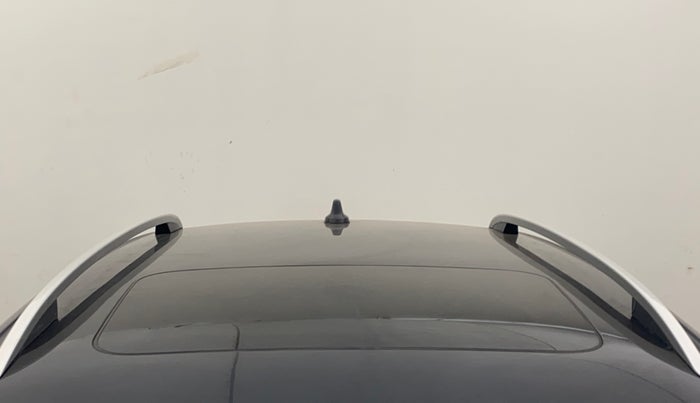 2022 Volkswagen TAIGUN TOPLINE 1.0 TSI MT, Petrol, Manual, 43,385 km, Moonroof/ Sunroof