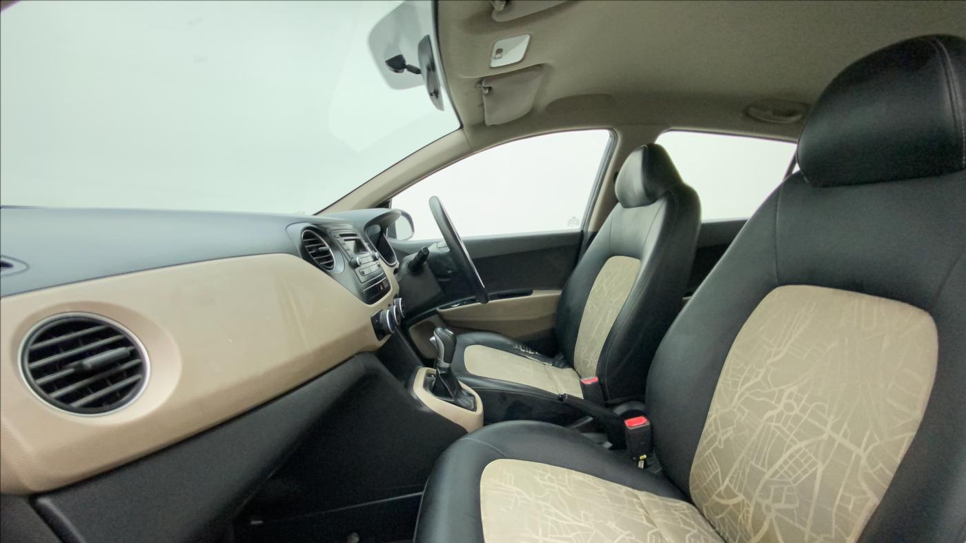 2016 Hyundai Grand i10 MAGNA AT 1.2 KAPPA VTVT, Petrol, Automatic, 49,583 km, Right Side Front Door Cabin
