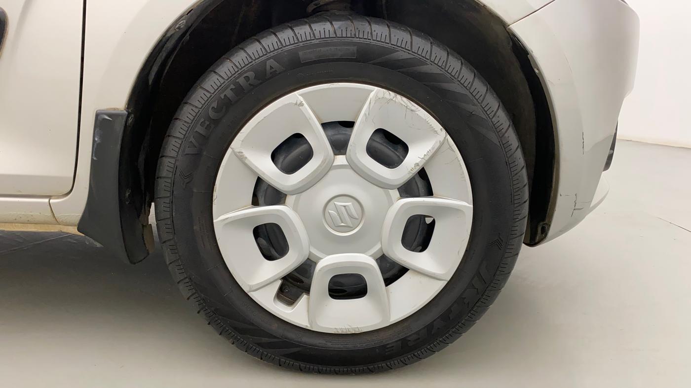 2017 Maruti IGNIS DELTA 1.2, Petrol, Manual, 65,837 km, Right Front Wheel