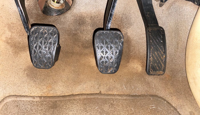 2015 Ford Figo Aspire TREND 1.2 PETROL, Petrol, Manual, 1,14,806 km, Pedals