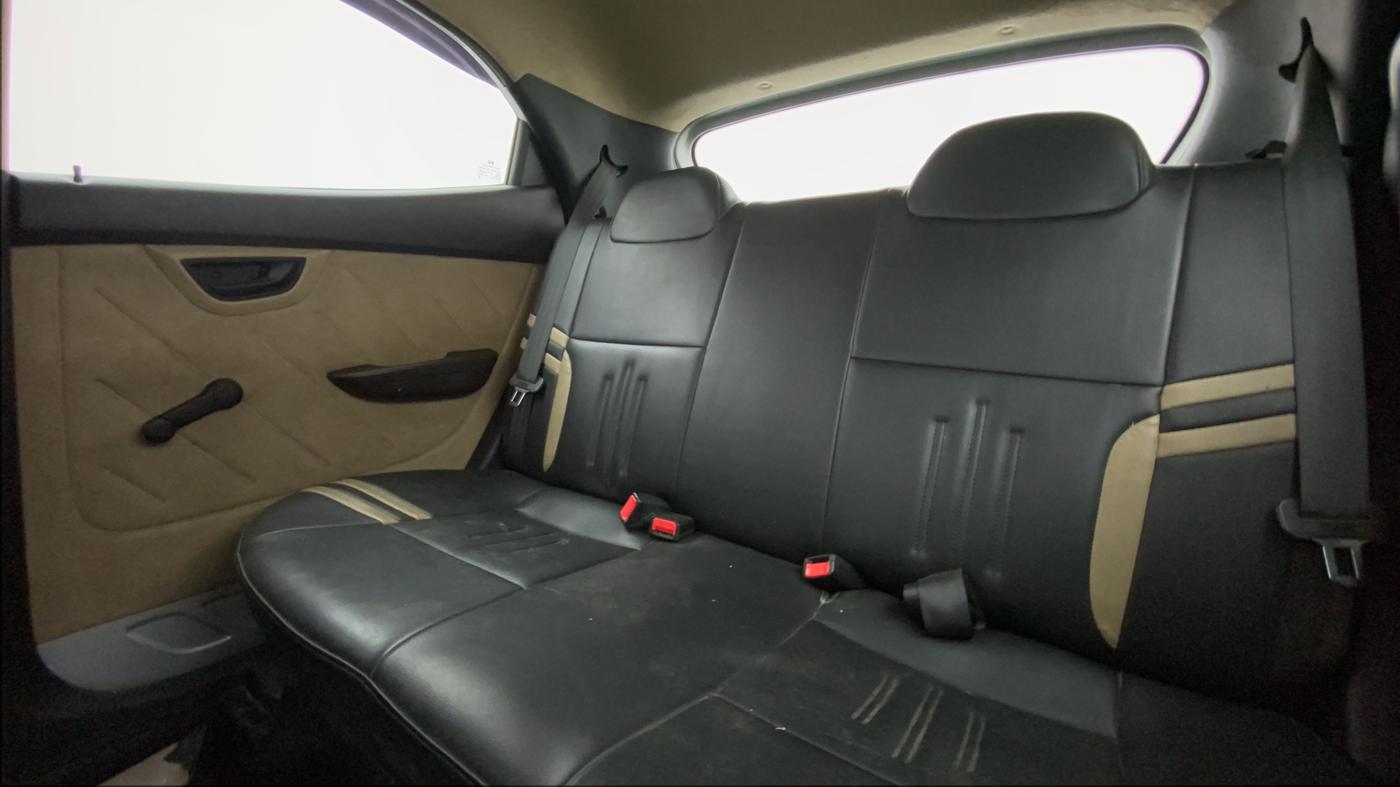 2018 Hyundai Eon ERA +, Petrol, Manual, 24,161 km, Right Side Rear Door Cabin