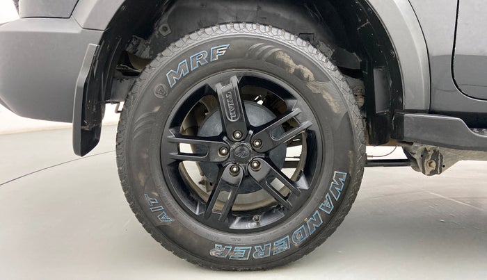 2021 Mahindra Thar LX PETROL HT 4WD AT, Petrol, Automatic, 17,994 km, Right Rear Wheel