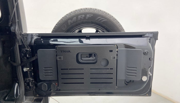 2021 Mahindra Thar LX PETROL HT 4WD AT, Petrol, Automatic, 17,994 km, Boot Door Open
