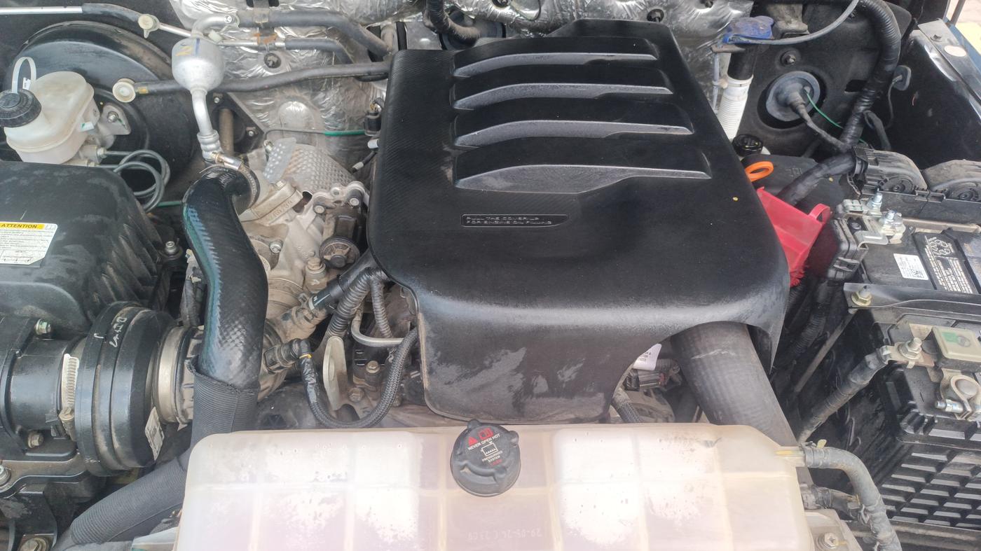 2024 Mahindra Thar LX P 2WD AT HT, Petrol, Automatic, 9,415 km, Engine View