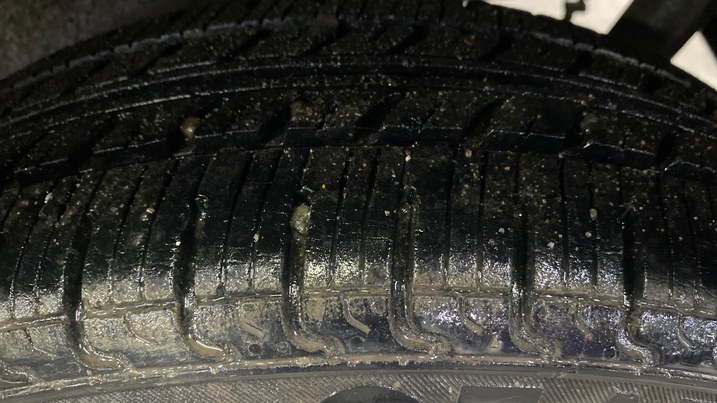 2013 Maruti Wagon R 1.0 VXI, Petrol, Manual, 51,330 km, Left Rear Tyre Tread