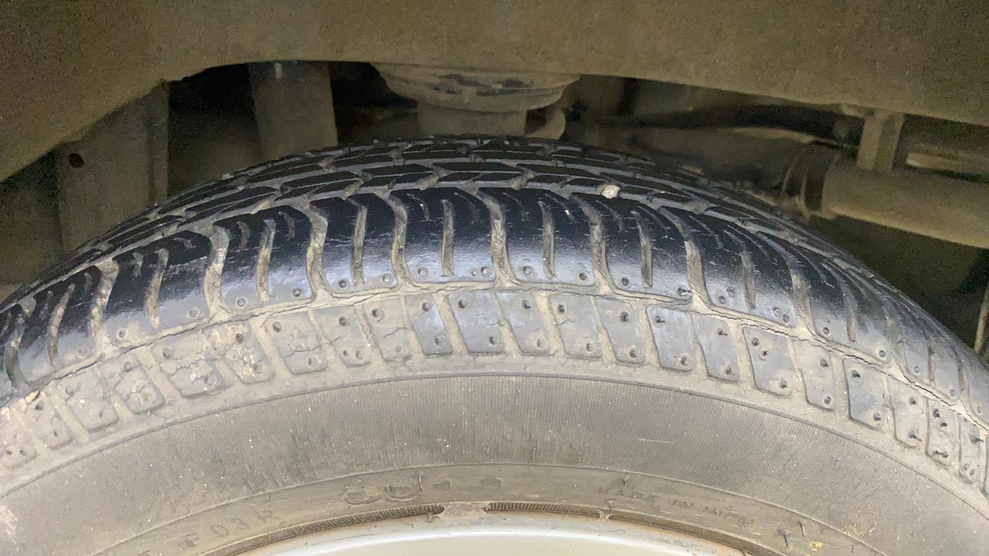 2019 Maruti Alto K10 VXI, Petrol, Manual, 2,708 km, Left Rear Tyre Tread